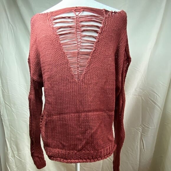 Miracle high low distressed sweater w/ back detail - Picture 2 of 7